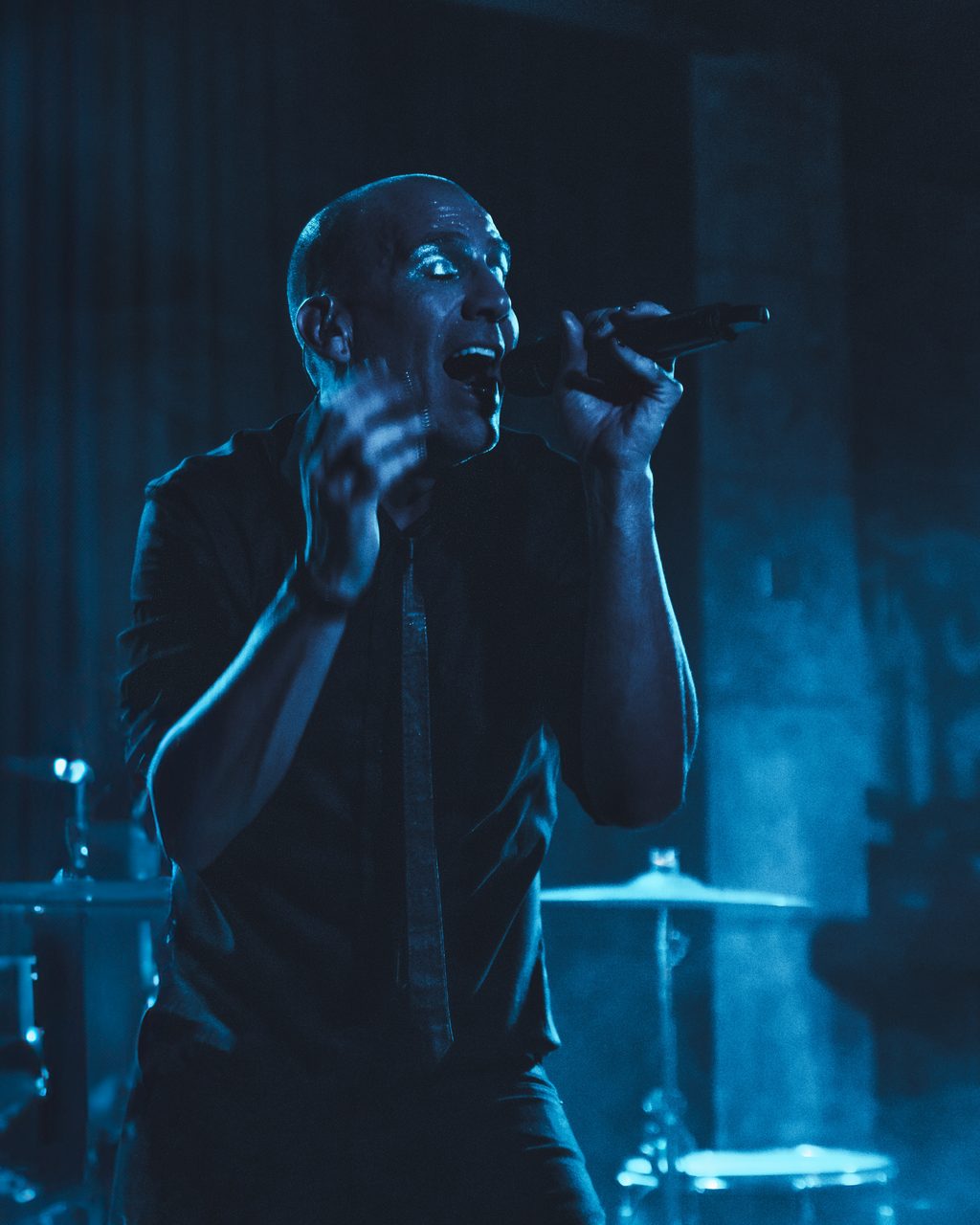 Blaklight performing live.